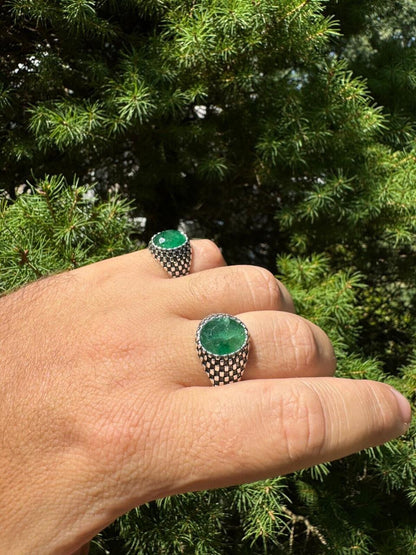 HarlemBling Black & White Ring - 925 Silver Oxidized - Genuine Green Emerald Stone