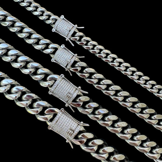HarlemBling Miami Cuban Link Chain Necklace W. CZ Clasp - Stainless Steel W. 925 Silver Clasp - 16"-30" - 8mm-14mm