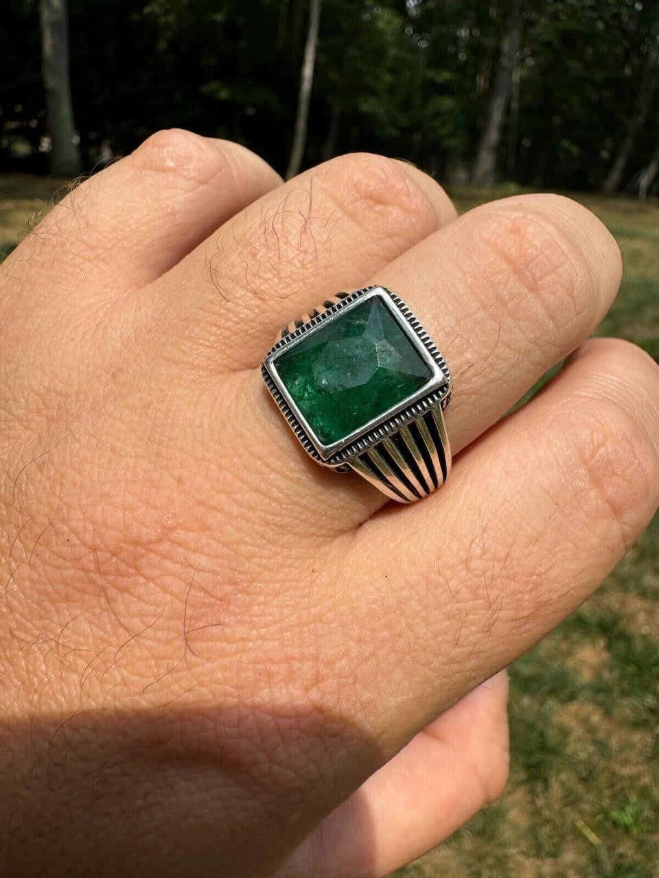 HarlemBling Royalty Ring - 925 Silver - Genuine Green Emerald Stone