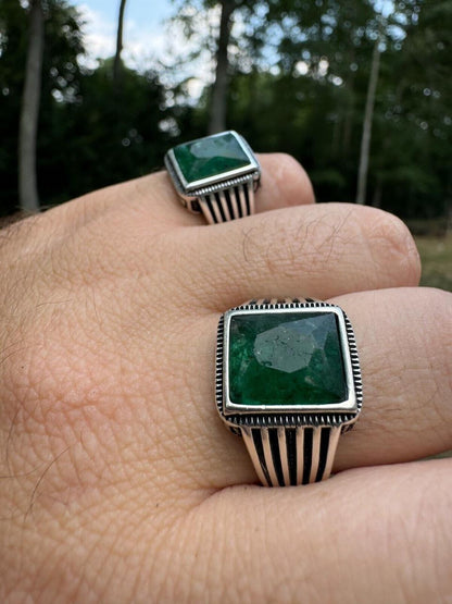 HarlemBling Royalty Ring - 925 Silver - Genuine Green Emerald Stone