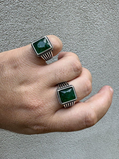 HarlemBling Royalty Ring - 925 Silver - Genuine Green Emerald Stone