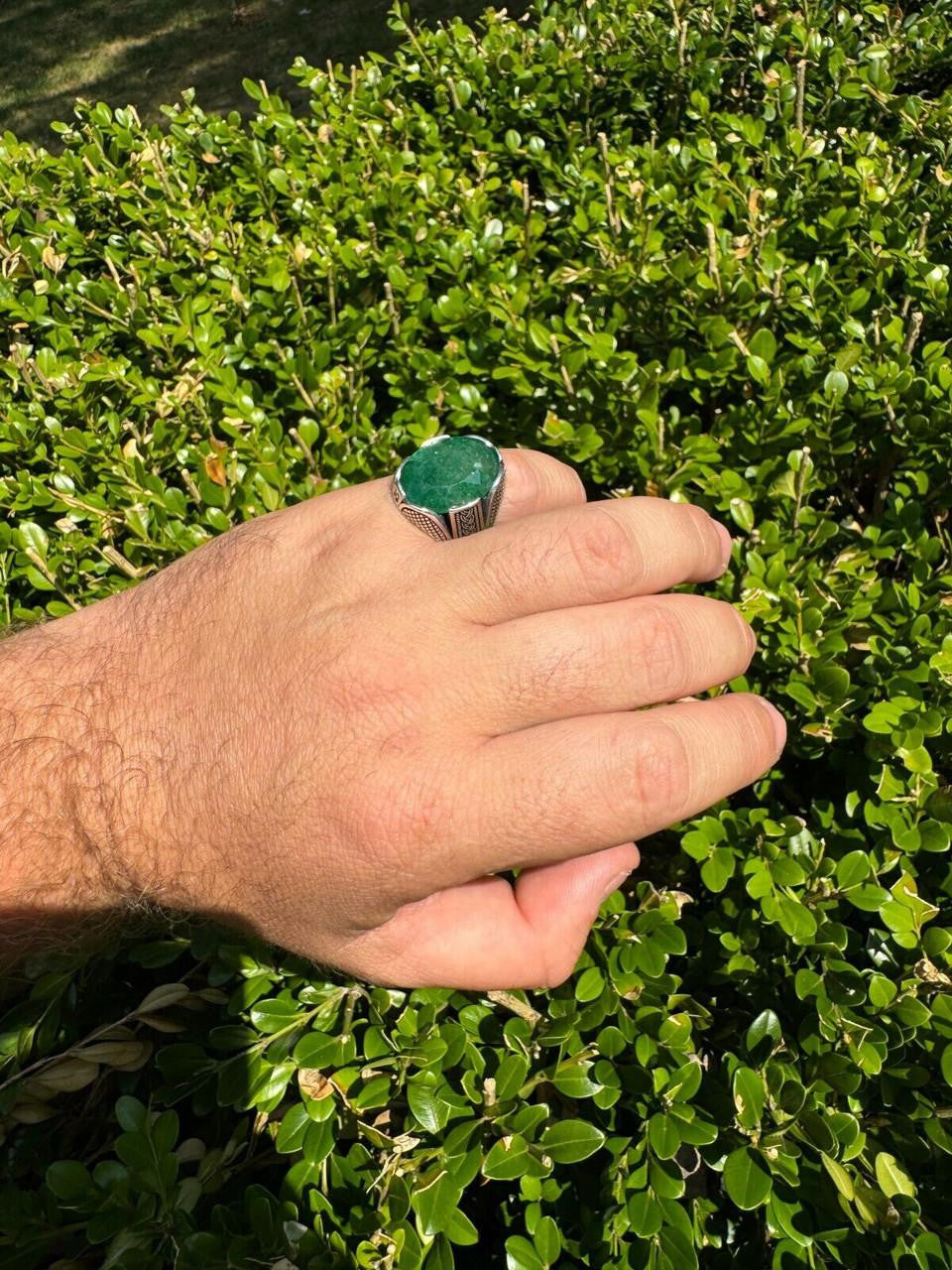 HarlemBling Wealth Ring - 925 Silver Oxidized - Genuine Green Emerald Stone