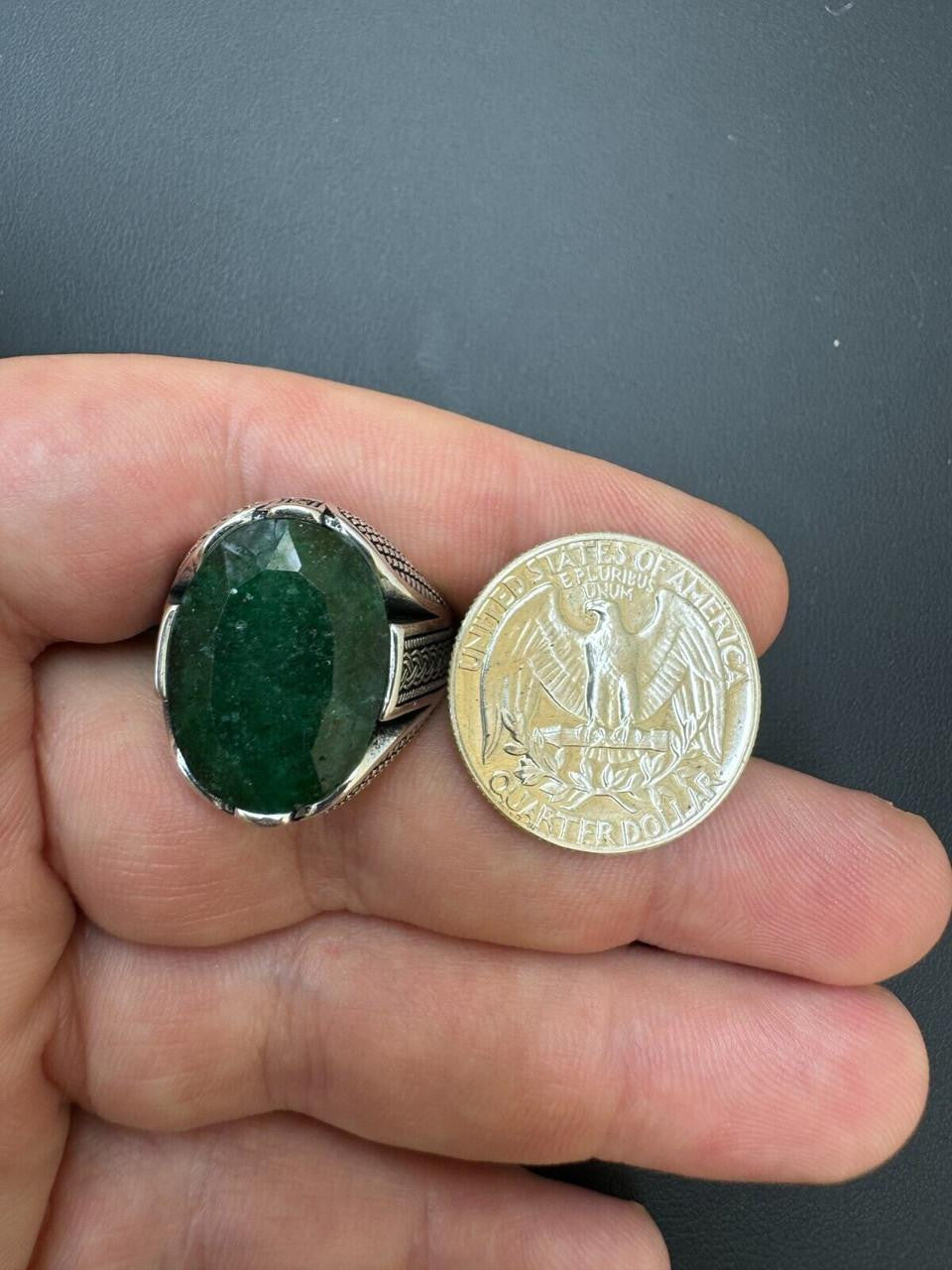 HarlemBling Wealth Ring - 925 Silver Oxidized - Genuine Green Emerald Stone