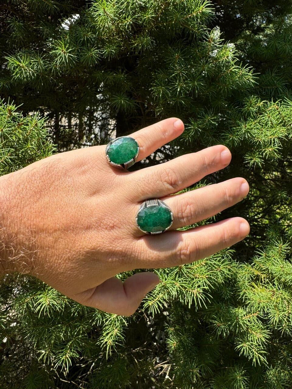 HarlemBling Wealth Ring - 925 Silver Oxidized - Genuine Green Emerald Stone