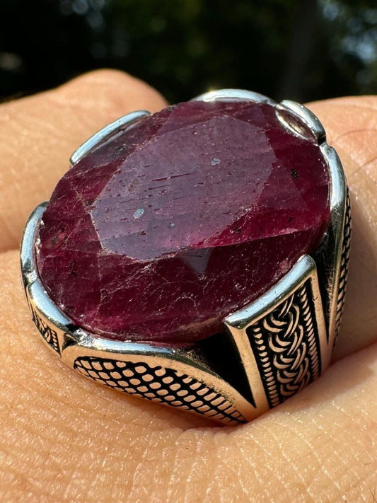 HarlemBling Wealth Ring - 925 Silver Oxidized - Genuine Red Ruby Stone